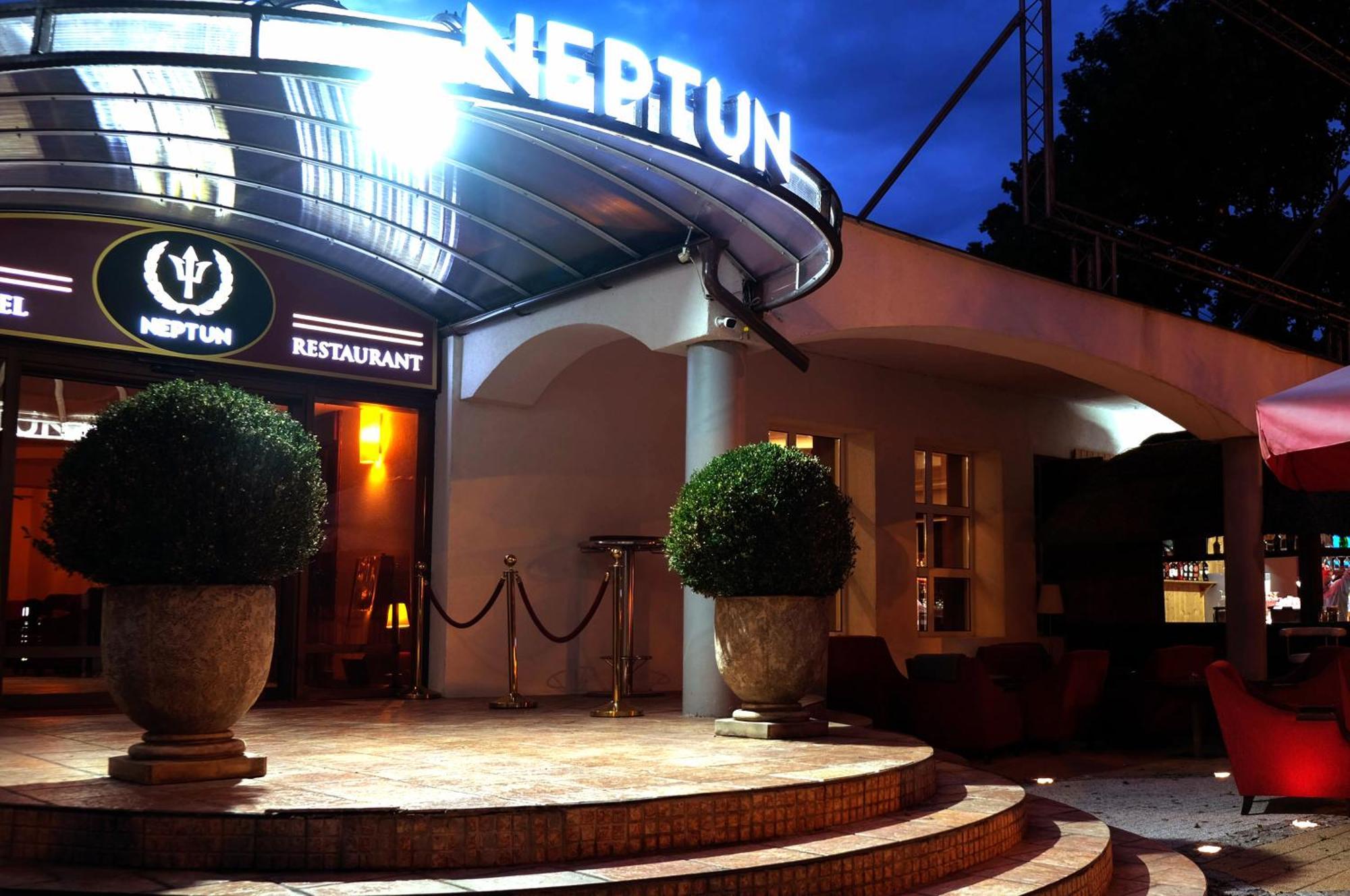Hotel Neptun Jastrzębia Góra Exterior foto